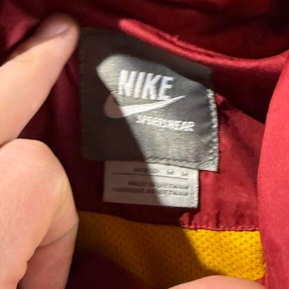 Y2k red white nike sportswear - Picture 6 of 8